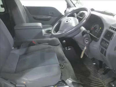 Mazda BONGO VAN