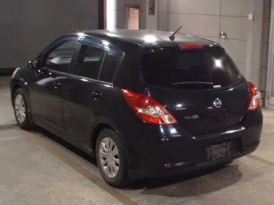 Nissan TIIDA