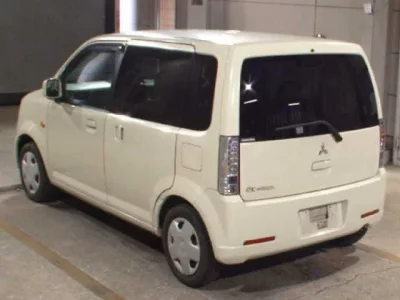Mitsubishi EK WAGON