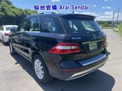 Mercedes-Benz ML CLASS