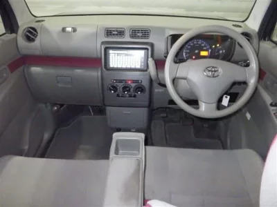 Toyota PIXIS SPACE