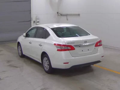 Nissan SYLPHY