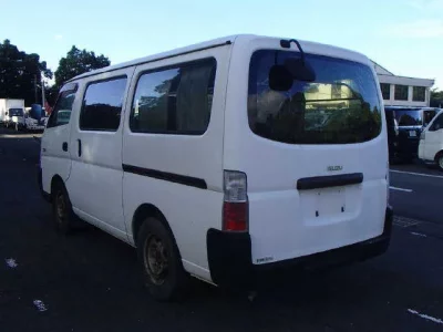 Isuzu COMO