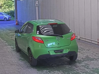 Mazda DEMIO
