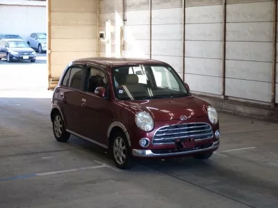 Daihatsu MIRA