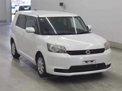 Toyota COROLLA RUMION