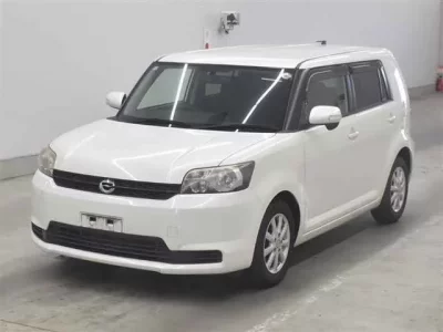 Toyota COROLLA RUMION