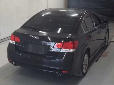 Subaru LEGACY B4