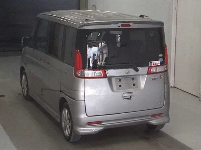 Suzuki SPACIA