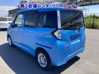 Toyota TANK
