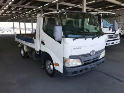 Hino DUTRO
