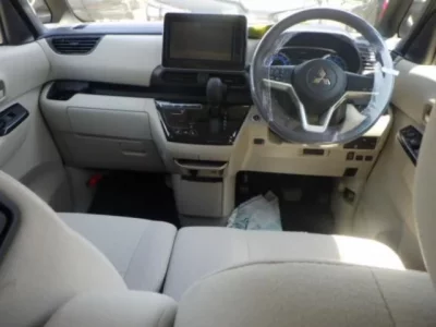 Mitsubishi EK SPACE