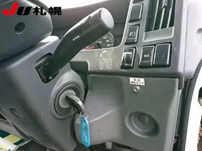 Mazda TITAN
