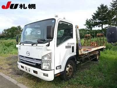 Mazda TITAN