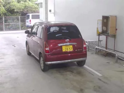Daihatsu MIRA