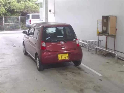 Daihatsu Esse