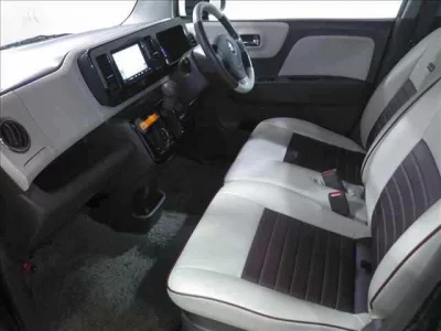Suzuki MRWAGON