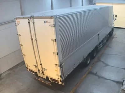 Hino TRUCK