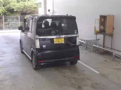 Honda N BOX