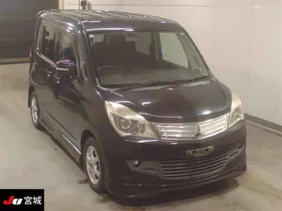 Mitsubishi DELICA D2