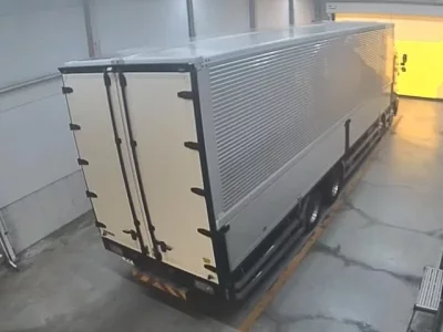 Hino TRUCK