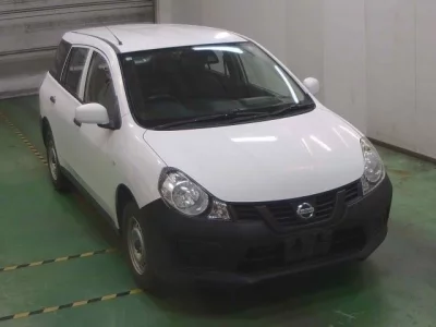 Nissan AD