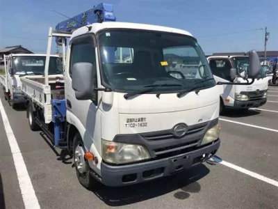 Hino DUTRO