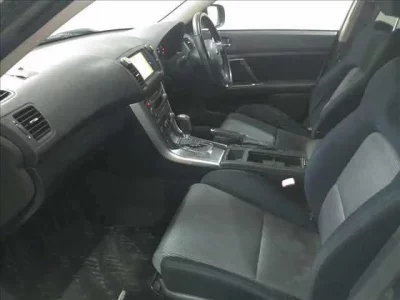 Subaru LEGACY B4