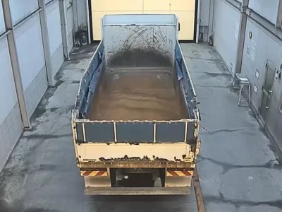 Isuzu TRUCK