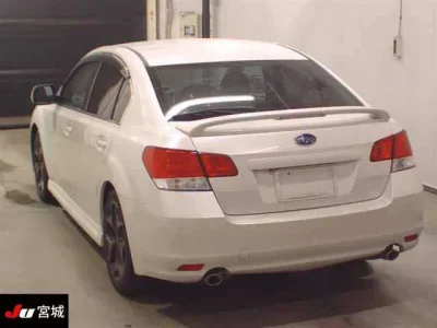 Subaru LEGACY B4