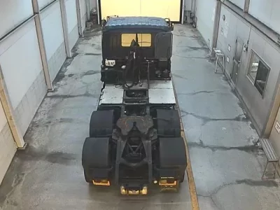 Isuzu TRUCK