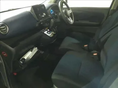 Mitsubishi EK X