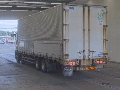 Isuzu GIGA