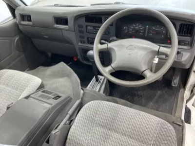 Nissan CARAVAN VAN