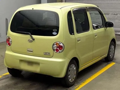 Daihatsu MOVE LATTE