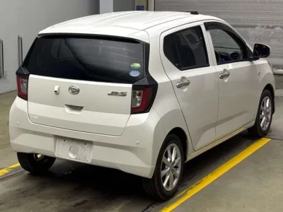 Daihatsu MIRA E S