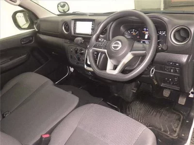 Nissan CARAVAN VAN