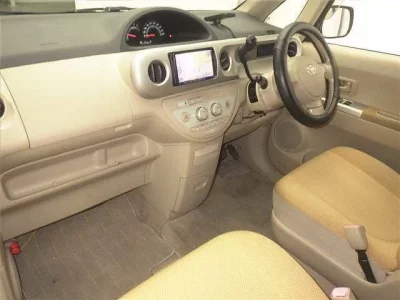 Toyota PORTE