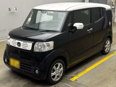Honda N BOX SLASH