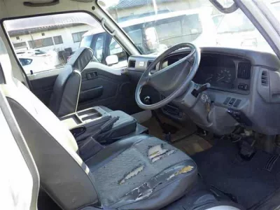 Nissan CARAVAN VAN