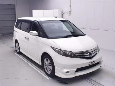 Honda ELYSION