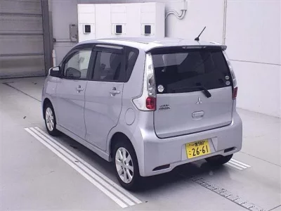 Mitsubishi EK CUSTOM