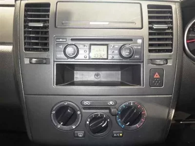 Nissan TIIDA LATIO
