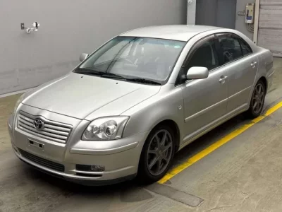 Toyota AVENSIS SEDAN