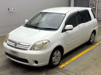Toyota RAUM