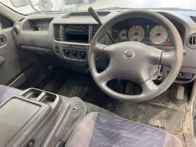 Nissan CARAVAN BUS