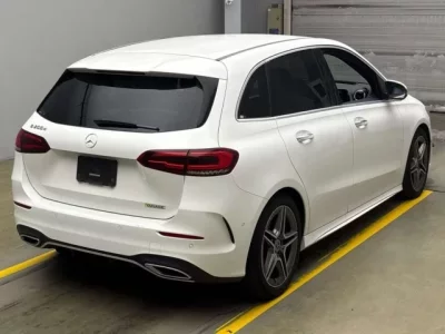 Mercedes-Benz B CLASS