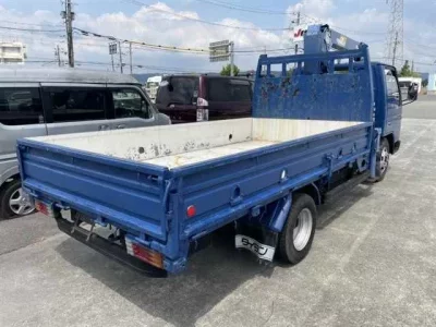 Mazda TITAN