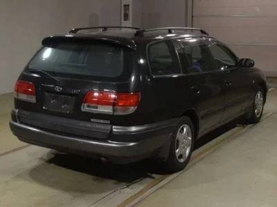 Toyota CALDINA