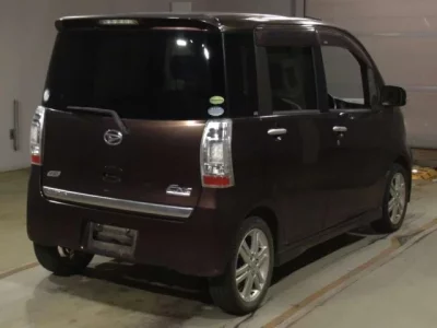 Daihatsu TANTO EXE